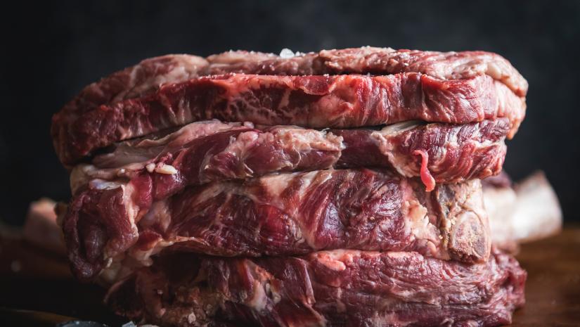 How to Handle Meat Safely in Food Service