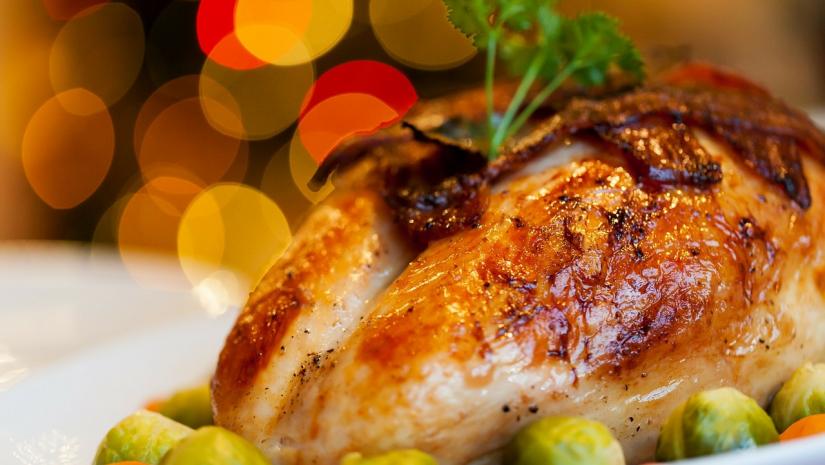 How to Cook Turkey Safely at Thanksgiving