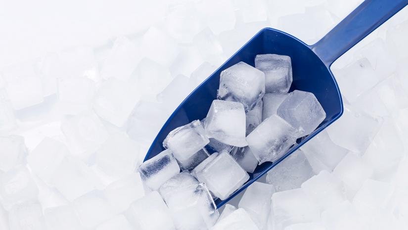 Is Ice Bad For You? An Overview of Ice Safety, Nutrition, and